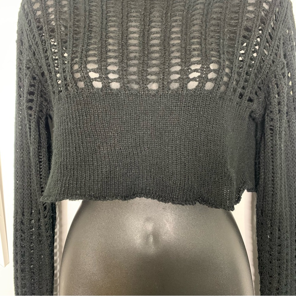 Hot Topic Black Open Knit Cropped Sweater Medium Long Sleeve Grunge Aesthetic - Picture 5 of 12